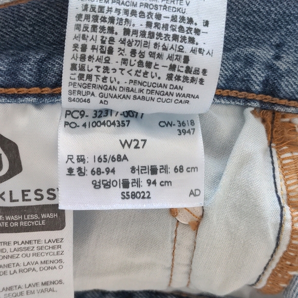 LEVI'S | 501 Original Denim Shorts Light Wash Cut Off, Blue, Womens Size 27 - Picture 7 of 10